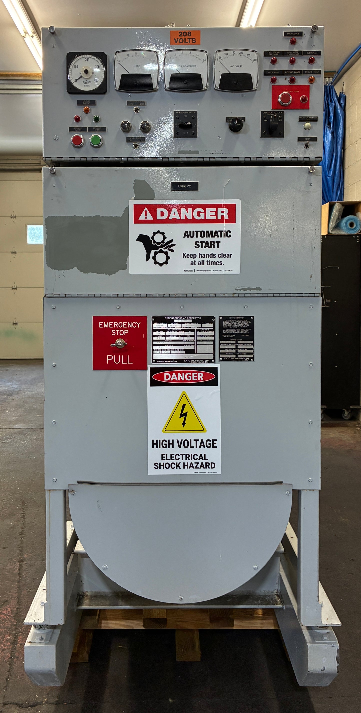 300KW Kato/CAT 3406 Diesel Generator, 827 Hours, 1 or 3 Phase