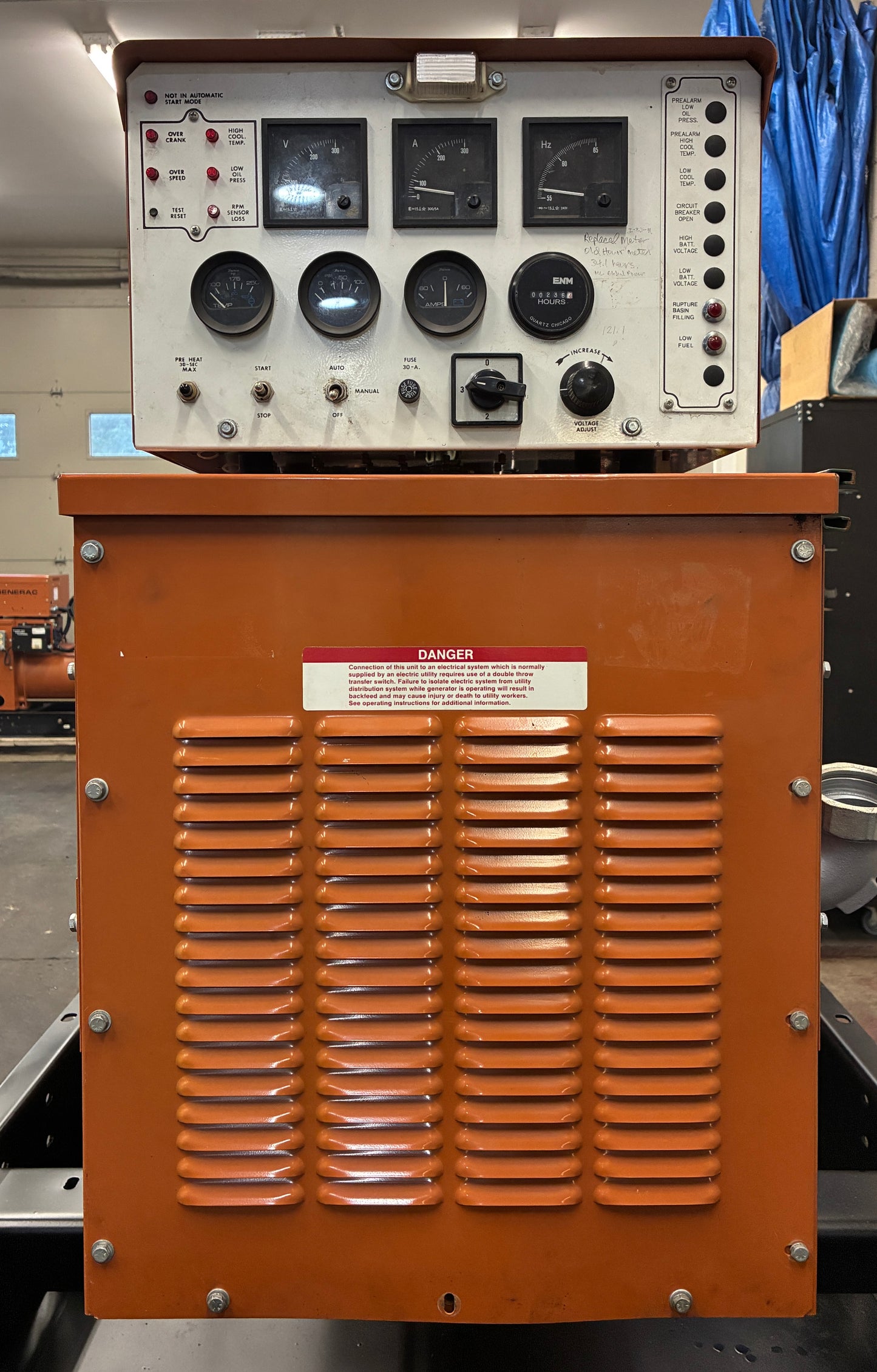 50KW Generac Diesel Standby Generator, 271hrs, 120/240v 1P, w/tank