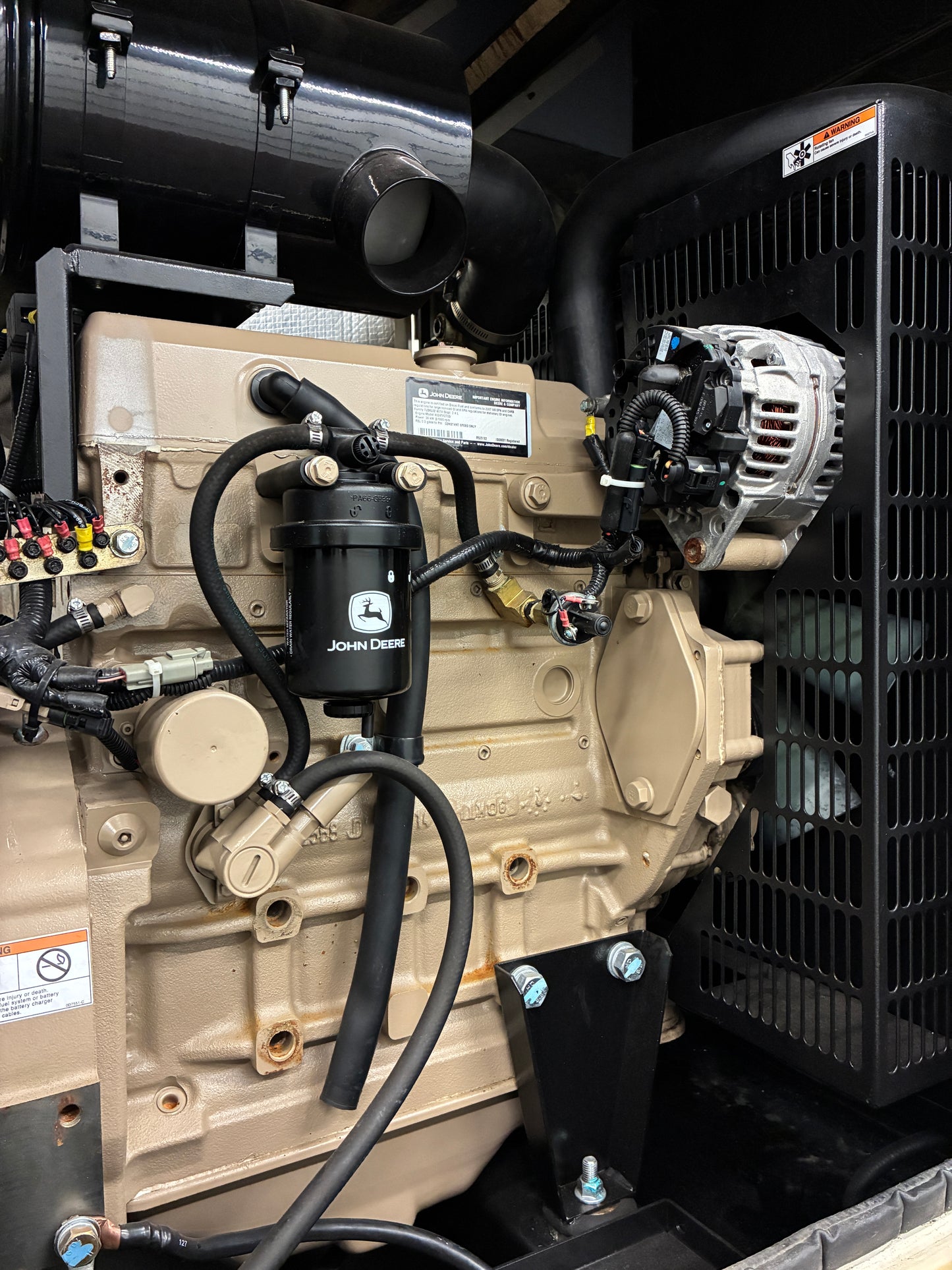 30KW Generac John Deere Diesel Standby Generator, 398hours, 120/240v 1P