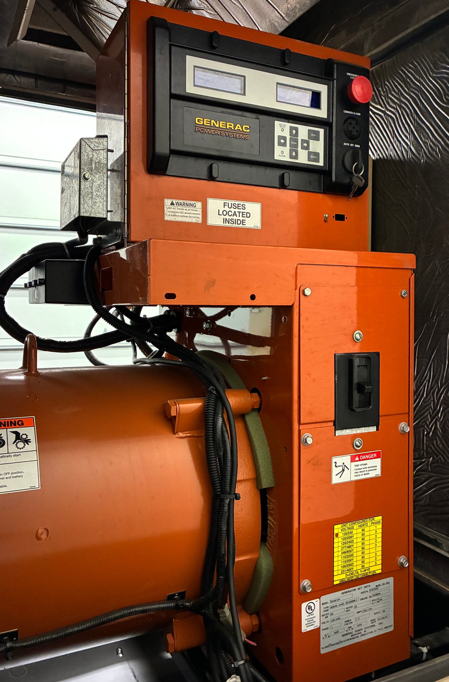 30KW Generac John Deere Diesel Standby Generator, 398hours, 120/240v 1P