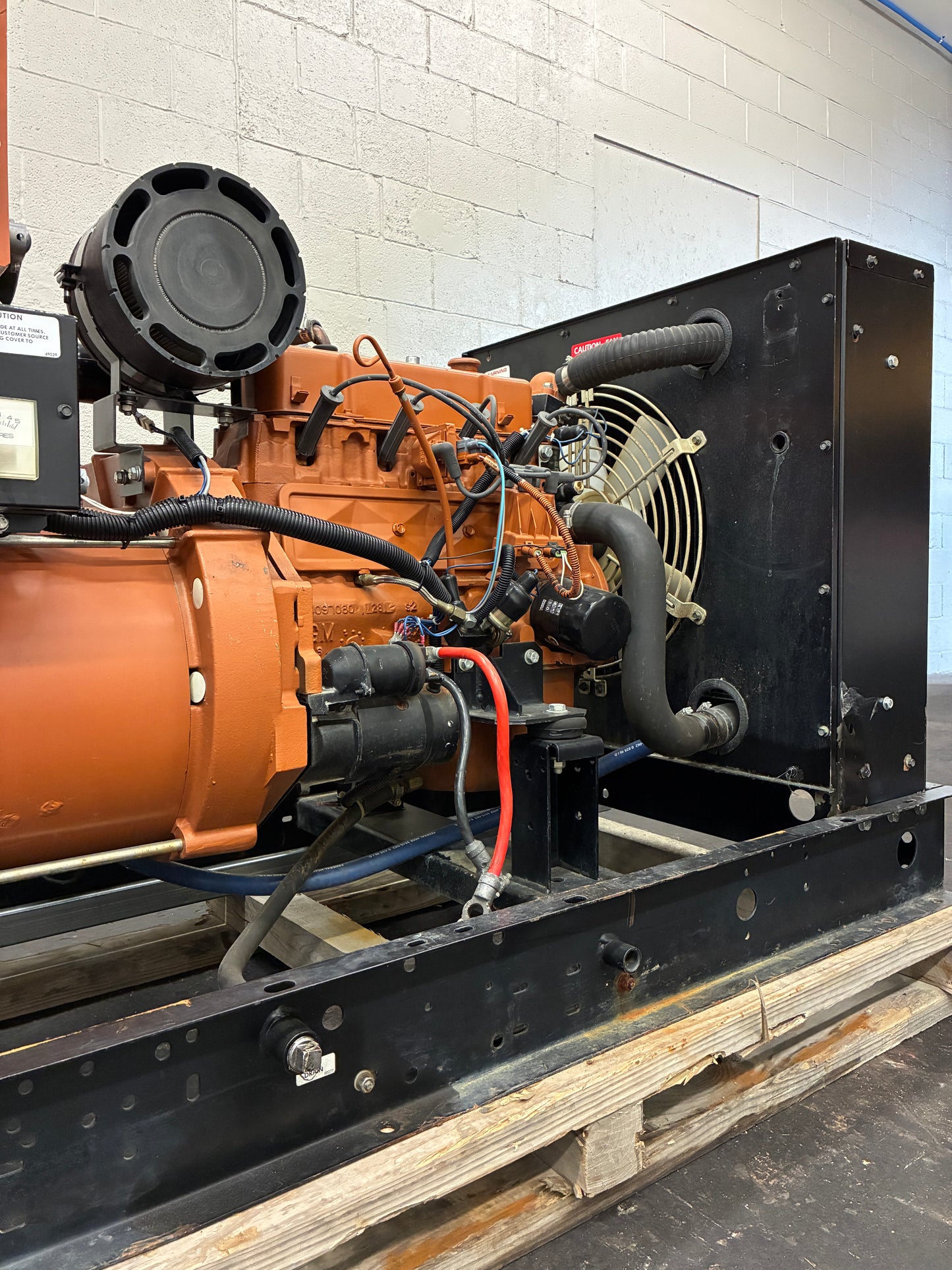 25KW Generac Standby Generator 120/240v, Natural Gas/Propane