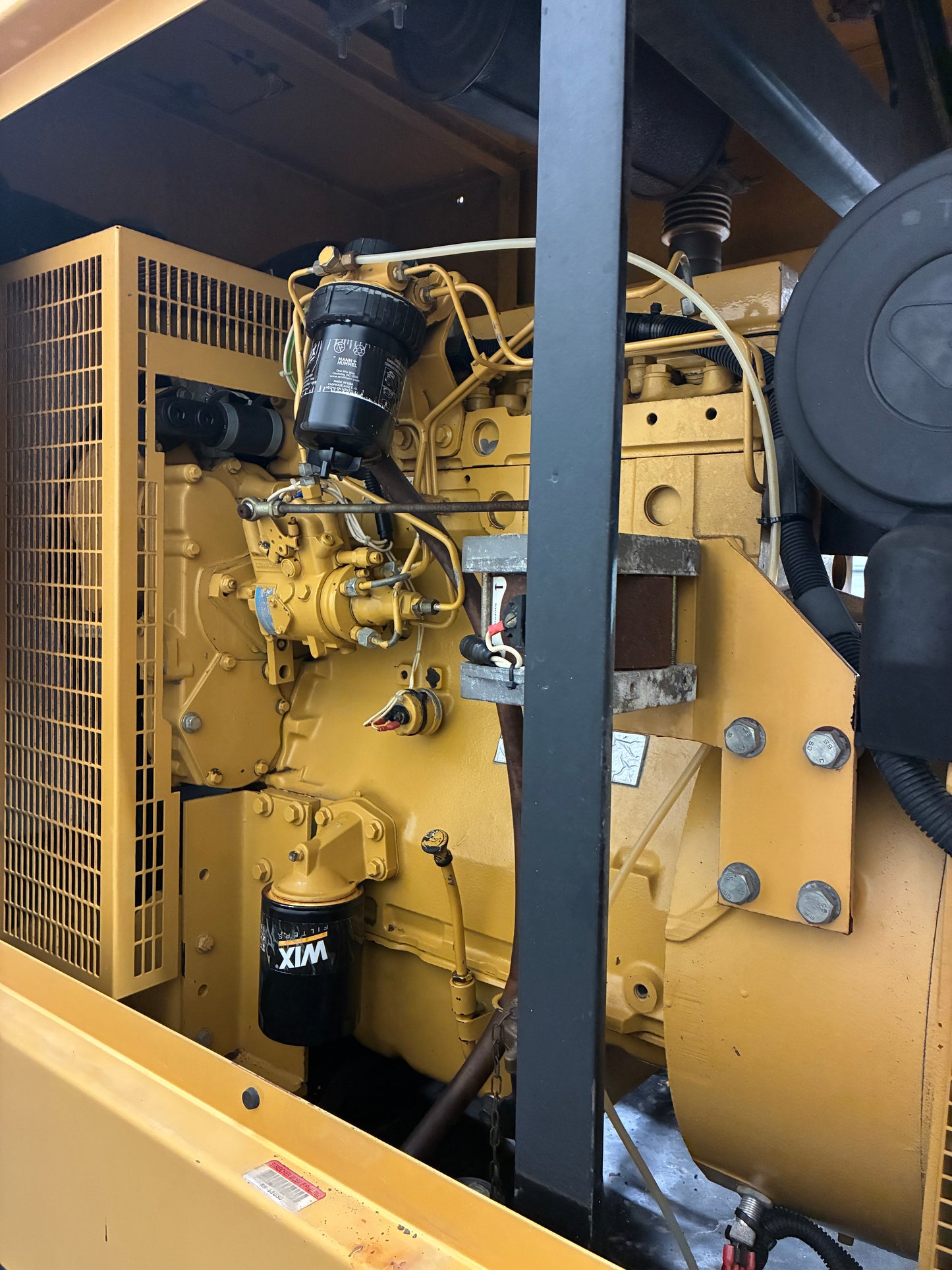 40KW CAT/Olympian Diesel Standby Generator, 120/240 1P, w/ tank
