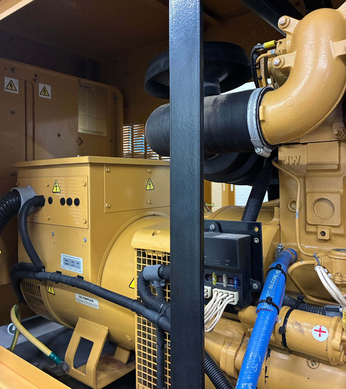 40KW CAT/Olympian Diesel Standby Generator, 120/240 1P, w/ tank