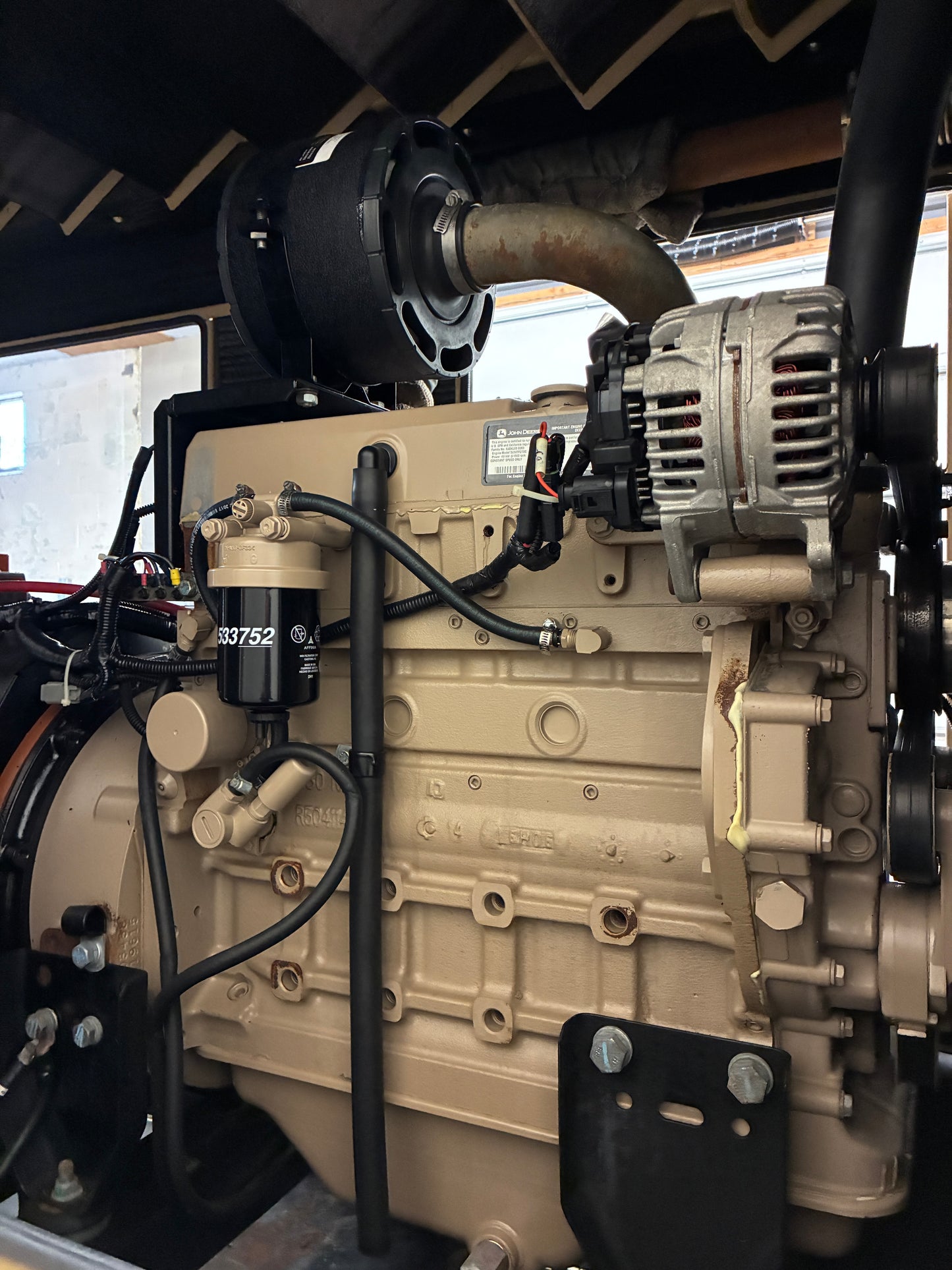 50KW Generac John Deere Diesel Standby Generator, 450hours, 120/240v 1P