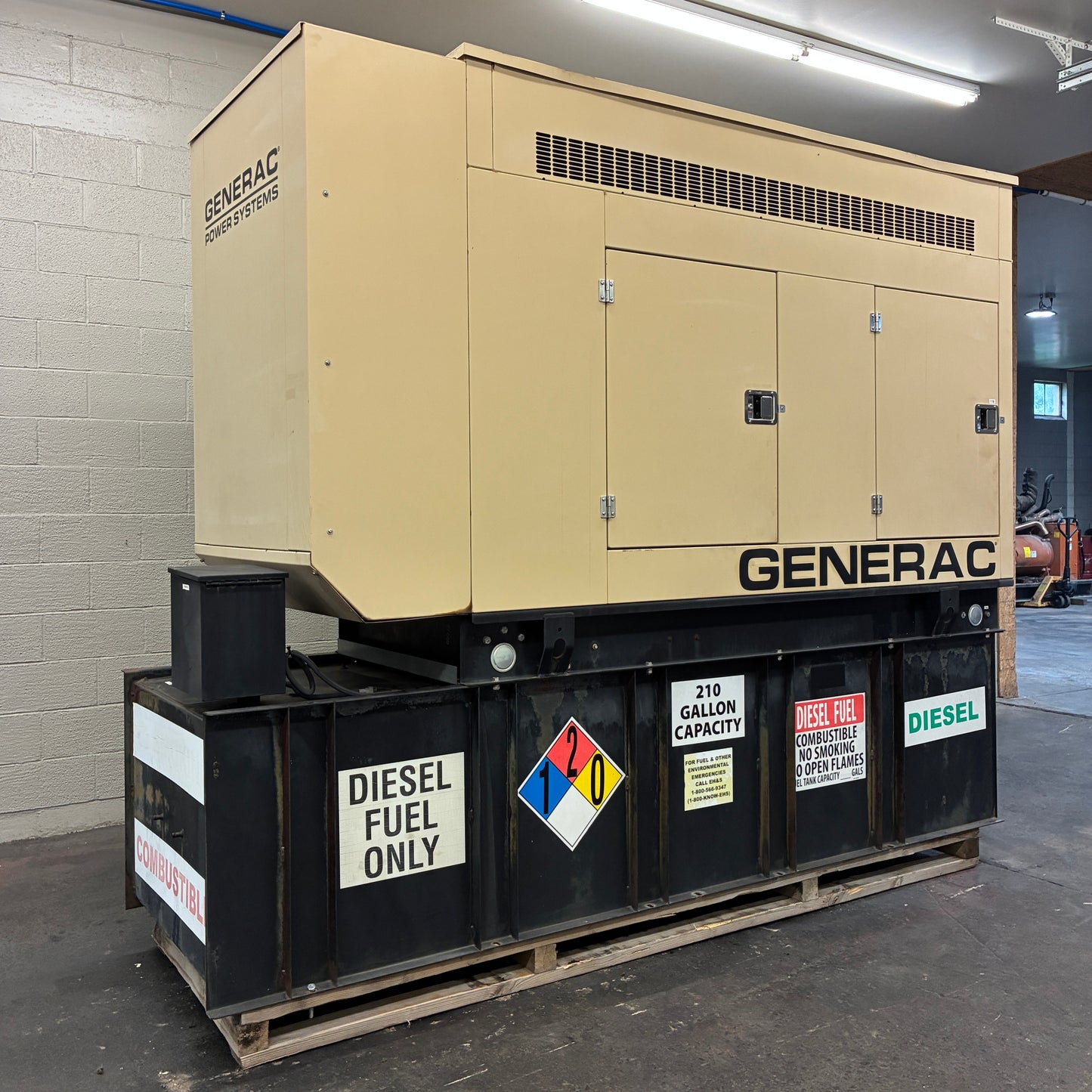 50KW Generac John Deere Diesel Standby Generator, 450hours, 120/240v 1P