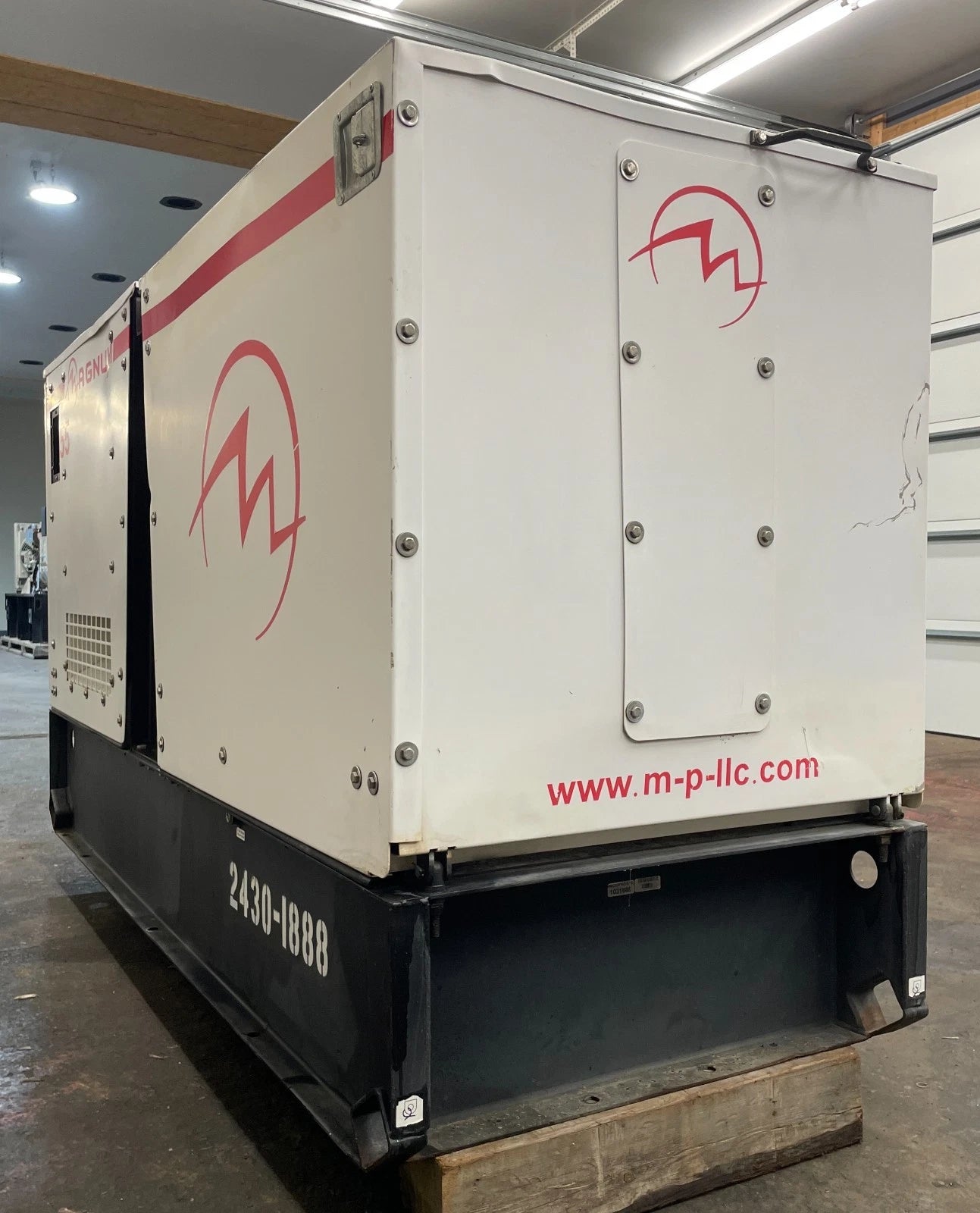 50KW Magnum Rental Grade JD Diesel Generator, 4,972hrs, 1 or 3 Phase