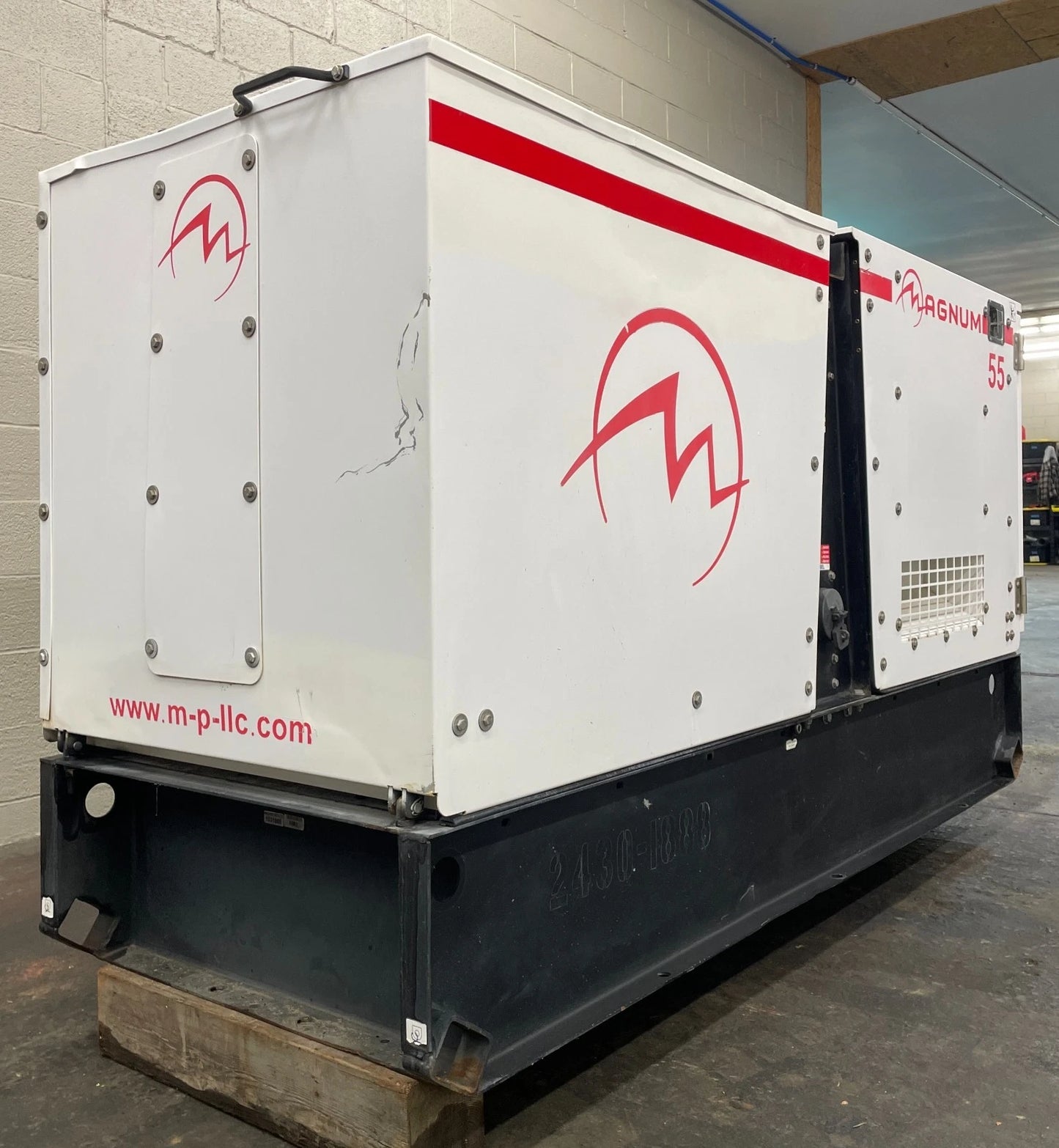 50KW Magnum Rental Grade JD Diesel Generator, 4,972hrs, 1 or 3 Phase