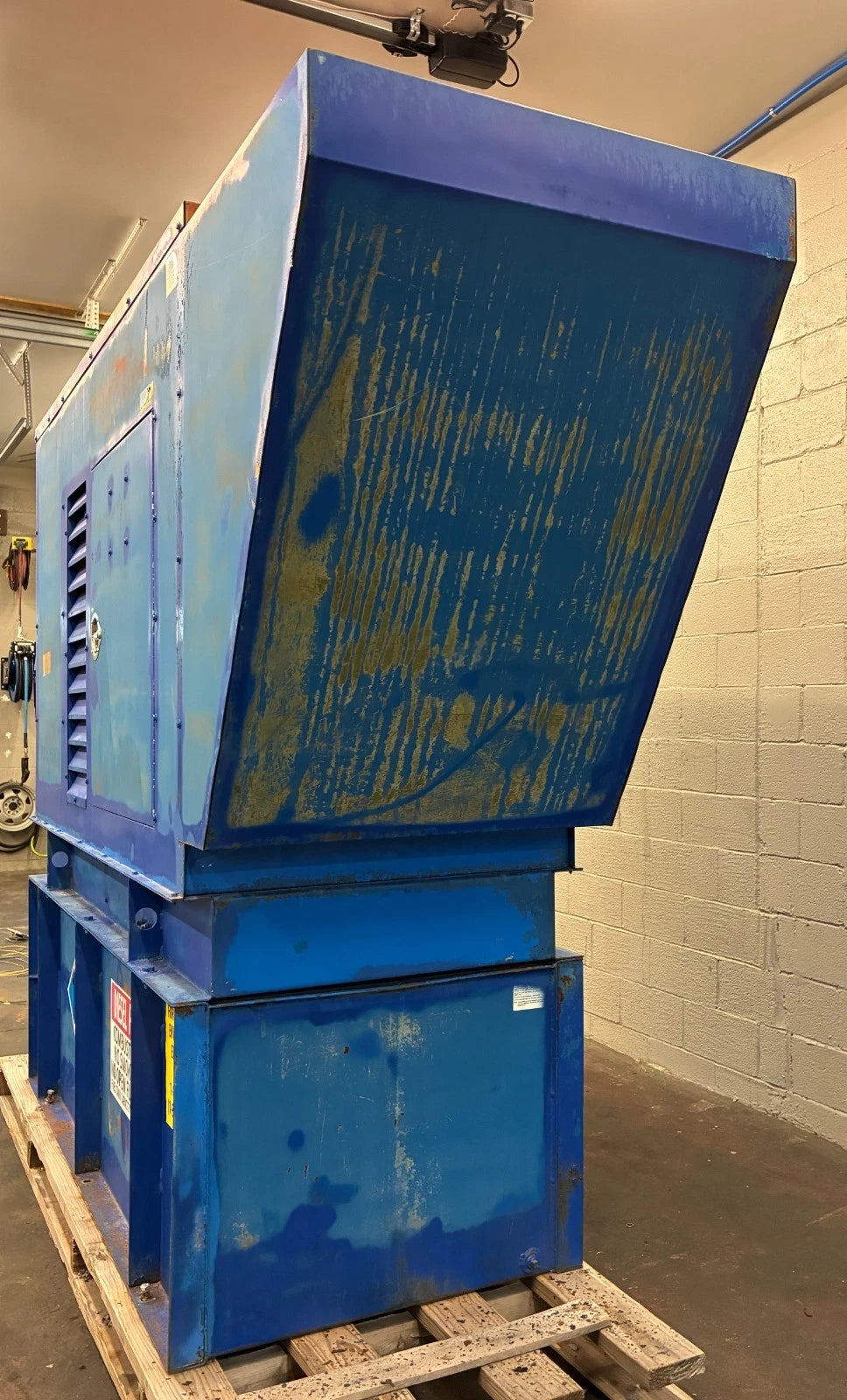 40KW MagneTek John Deere Diesel Generator, 627 hrs, 1 or 3 Phase
