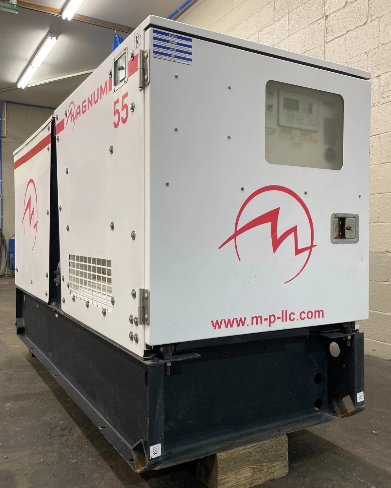 50KW Magnum Rental Grade JD Diesel Generator, 4,972hrs, 1 or 3 Phase