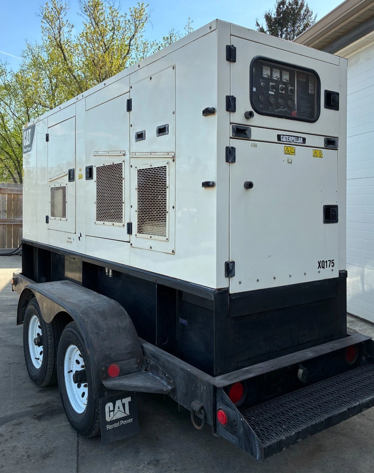 175KW Caterpillar (XQ175) Portable C6.6 Diesel Generator, 1 or 3 Phase