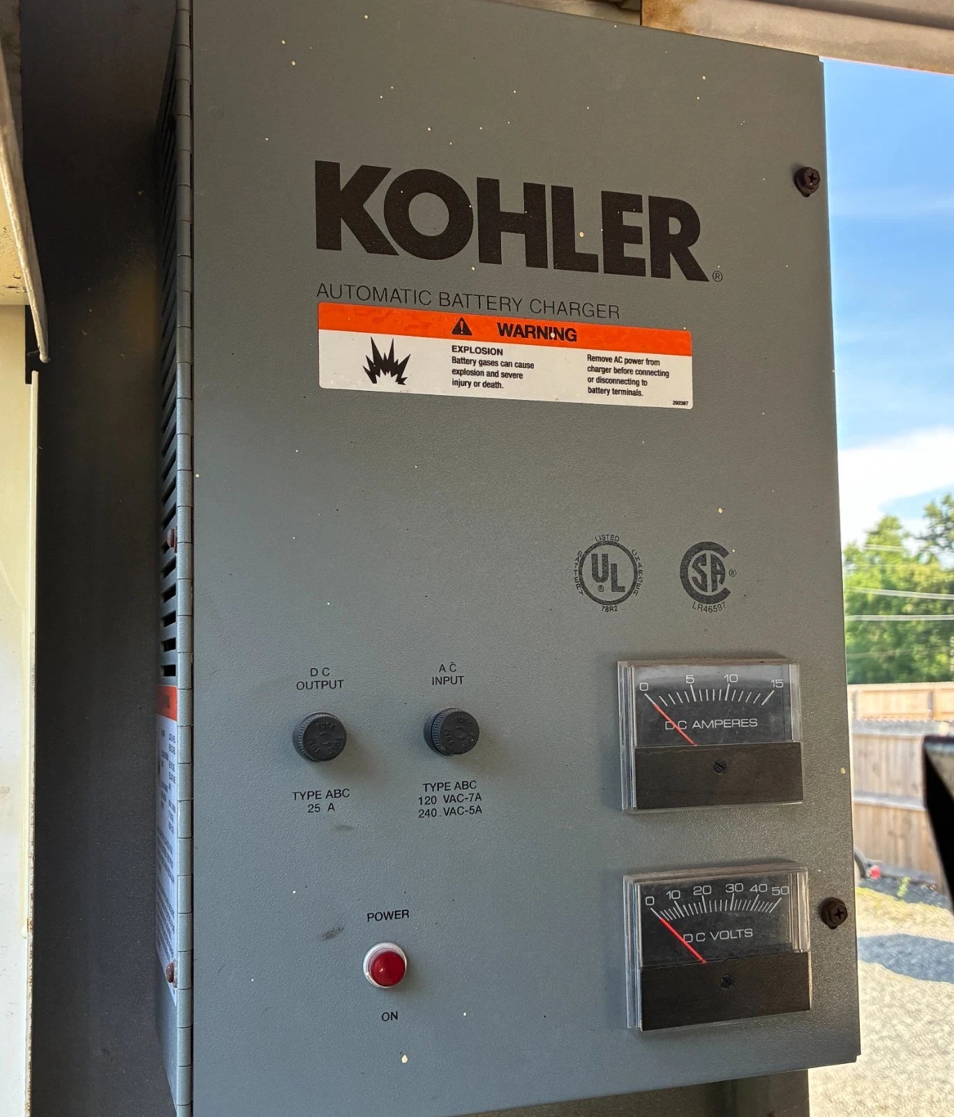 260KW Kohler Standby Detroit Diesel Generator, 1 or 3 Phase, w/ tank