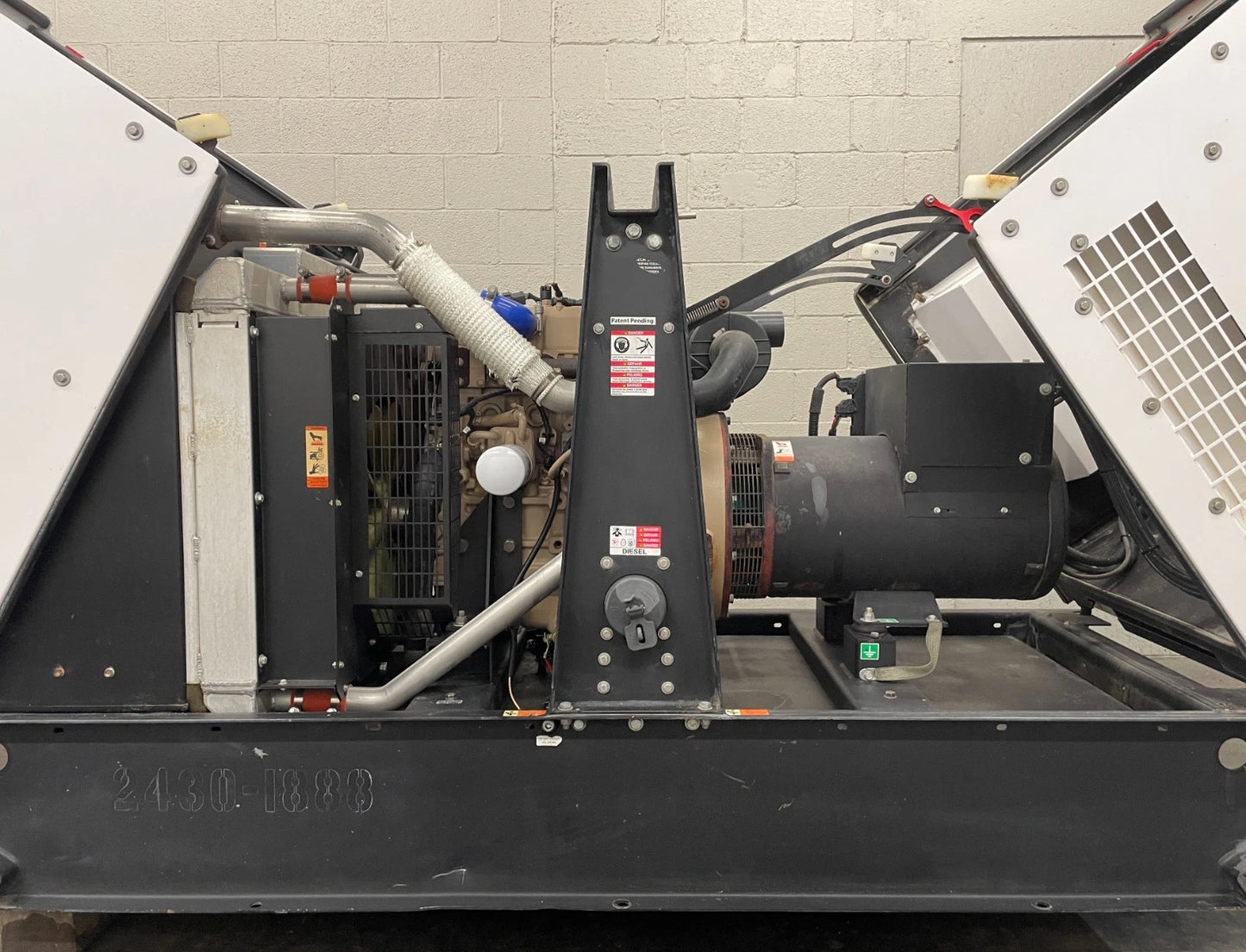 50KW Magnum Rental Grade JD Diesel Generator, 4,972hrs, 1 or 3 Phase