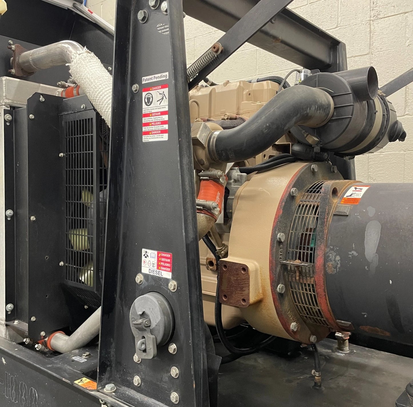 50KW Magnum Rental Grade JD Diesel Generator, 4,972hrs, 1 or 3 Phase